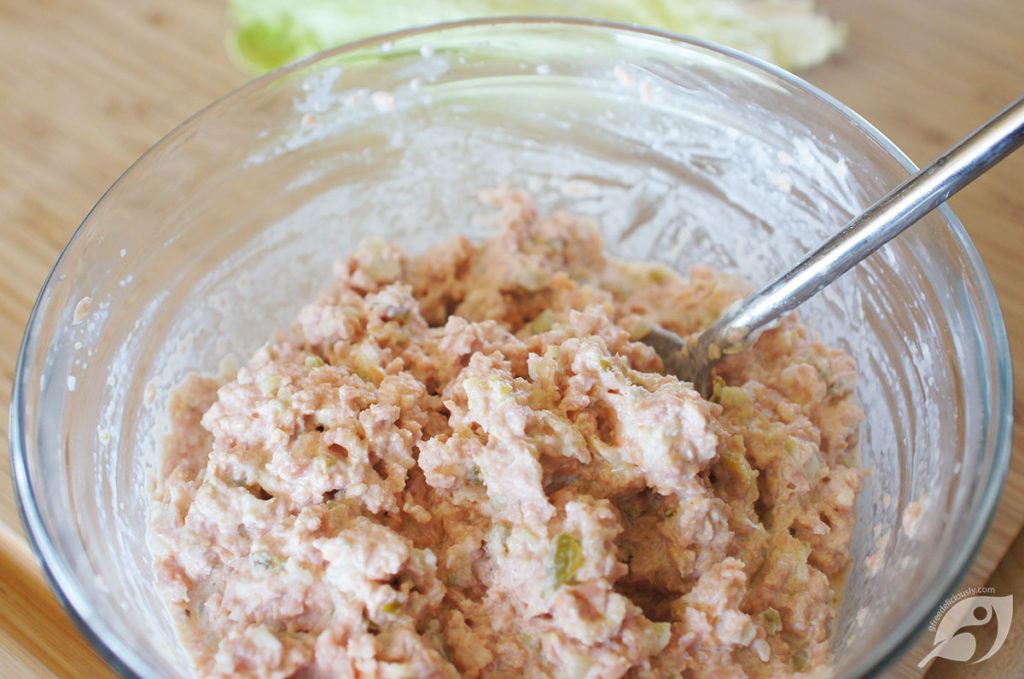 Ground Bologna Spread with Pickles & Onions