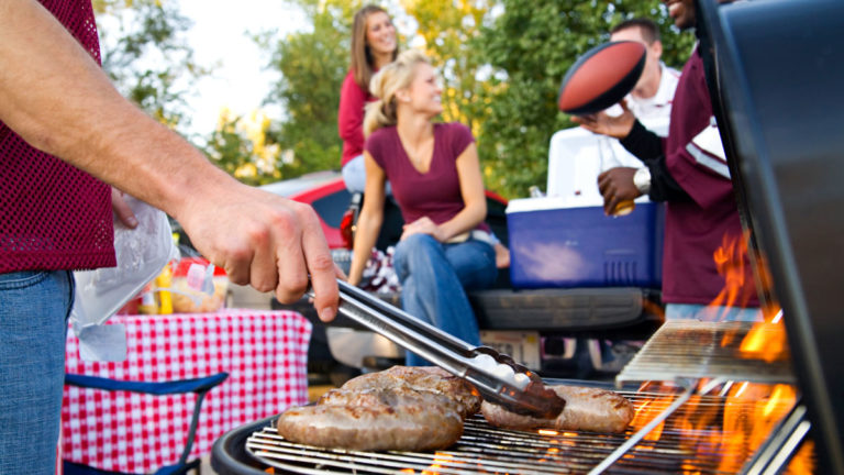 Gluten-Free Etiquette for Hosting Great Summertime Parties and BBQs!