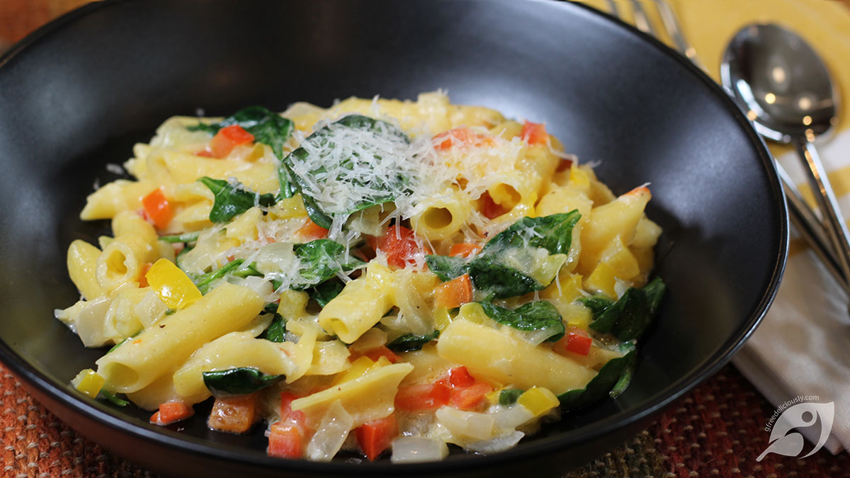 Closeup of Mascarpone & Pepper Penne Pasta in a bowl